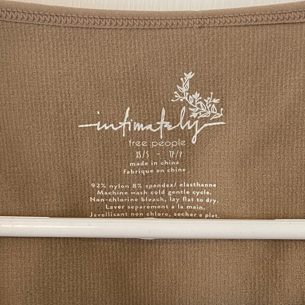 Free People Nude Ribbed Crop Top NWT - Picture 3 of 5